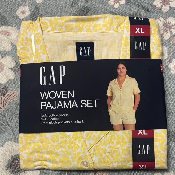 GAP Other - GAP Yellow Floral Woven Pajama Set